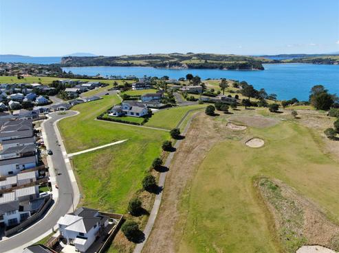 12 Whale Bay Rise, Gulf Harbour