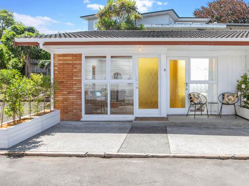 8/3 Fairview Road, Mount Eden