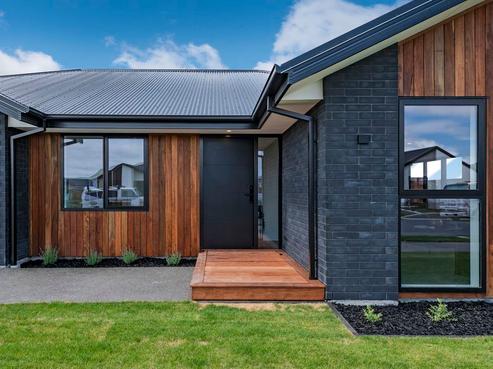 5 Hawk Close, Rolleston