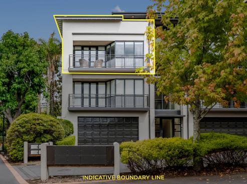 2/1A Furneaux Way, Remuera