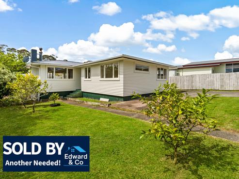 30 Ozich Avenue, Te Atatu South