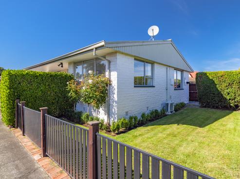 1/176 Grimseys Road, Redwood
