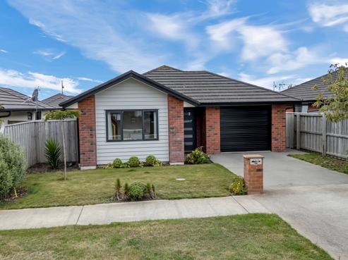 46 Hodgkinson Road, Pegasus