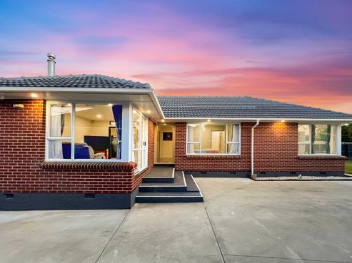 32 Dunstan Crescent, Hornby