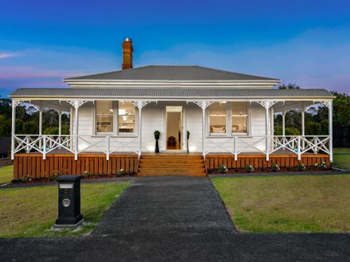 5 Burnside Court, Rosedale
