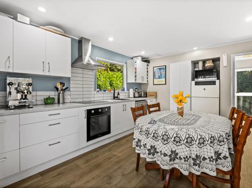 2C Toop Street, Havelock North
