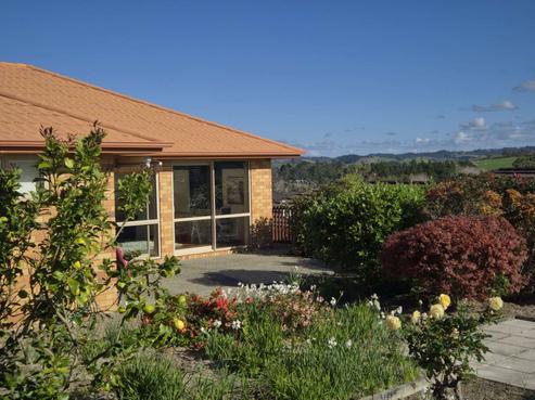 9 Hewson Drive, Snells Beach