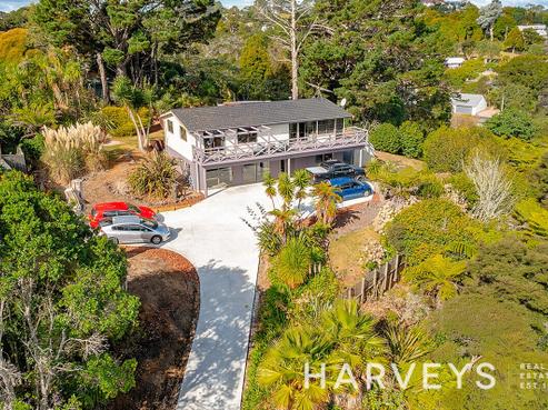 91 Waitakere Road, Waitakere