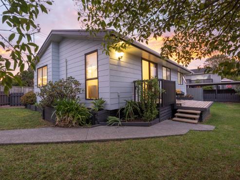 1/112 Colwill Road, Massey