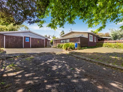 200 Robertson Road, Mangere East