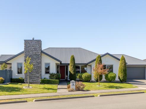 15 Chimera Street, Pegasus