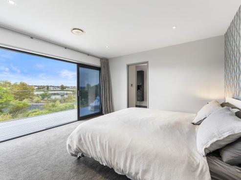 9 Turua Rise, Karaka