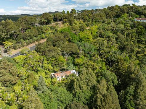787 West Coast Road, Oratia