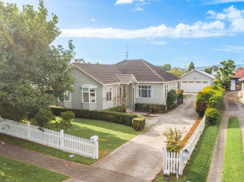 196 Edgecumbe Road, Tauranga South