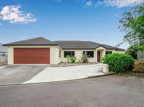 52 Realm Drive, Paraparaumu