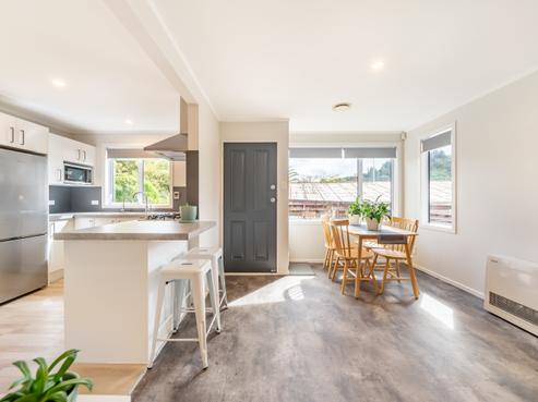 12B Crystal Grove, Birchville