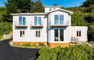 142 Ravenswood Road, Saint Clair