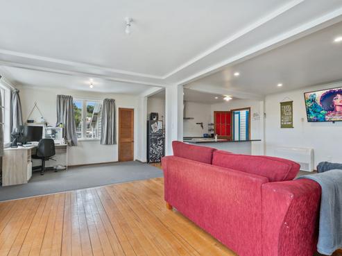 12 Toetoe Road, Otaika