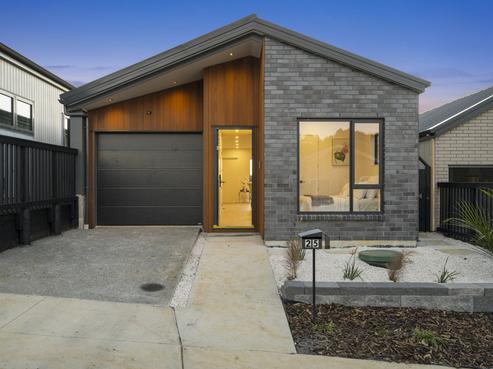 25 Aituaa Road, Pukekohe