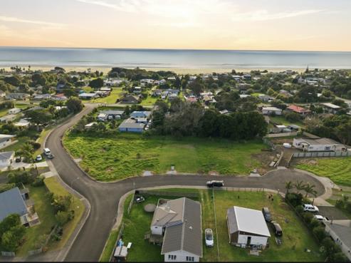 9 Albatross Alley, Ahipara