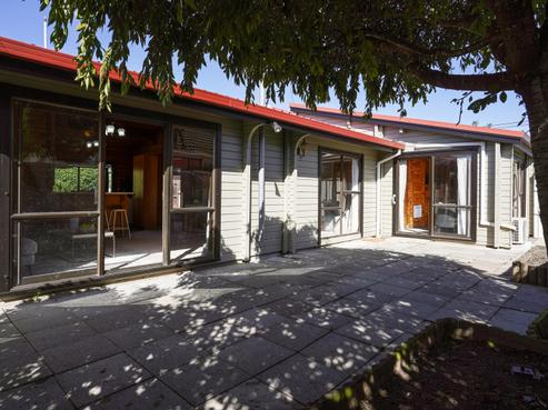 151 Prestons Road, Redwood