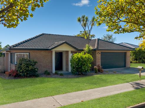 38 Cottesmore Place, Huntington Park