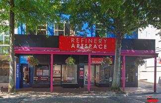 LARGE & AFFORDABLE RETAIL / OFFICE SPACE FOR LEASE