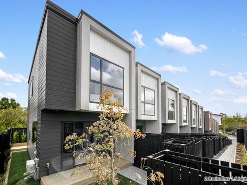 2/39 Brandon Road, Glen Eden