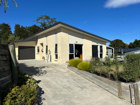 11A Gregson Drive, Huntly
