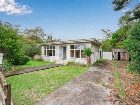 10 Wairere Grove, Paraparaumu