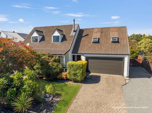 26 Aquarius Drive, Kawaha Point