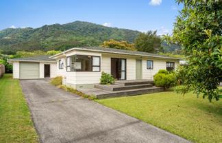 15A East Avenue, Te Aroha