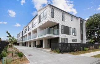 2 Fairview Road, Papatoetoe