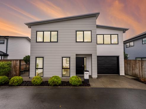10 Okoutu Lane, Moera