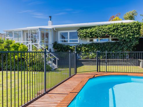 8 Towai Street, Stoke