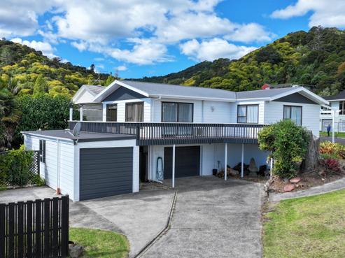 101 Regent Heights, Thames
