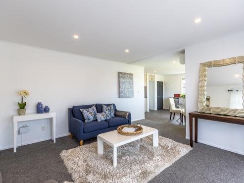 23 Warwick Crescent, Taradale