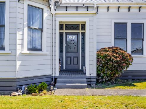 25 Milmoe Street, Hawera