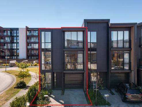 2 Amber Court, Stonefields