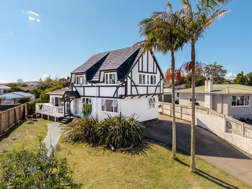 10 Goodwin Drive, Rosehill