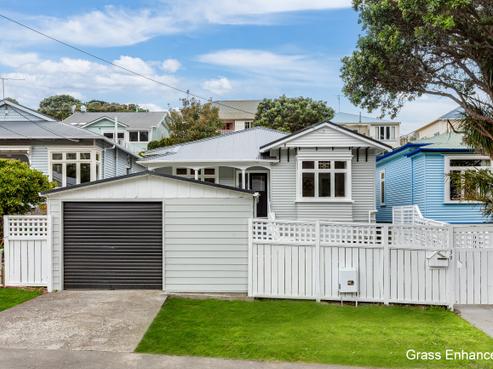 39 Hohiria Road, Hataitai