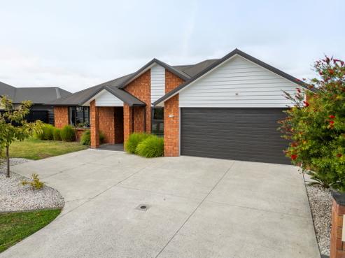 6 Sutherland Court, Flagstaff