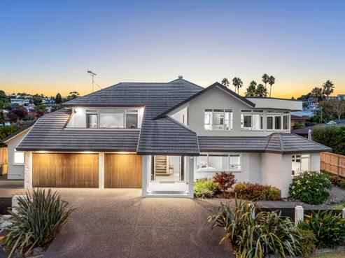 4 Esther Place, Red Beach