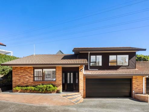 2/9 Carlton Street, Hillsborough
