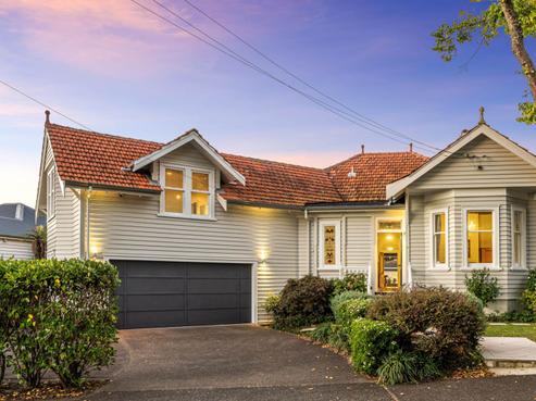 9 Inverary Avenue, Epsom