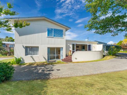158 Tamamutu Street, Taupo