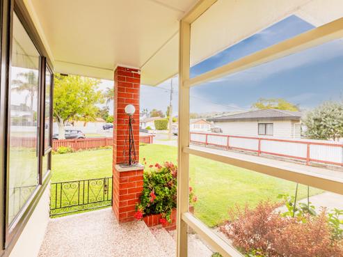 2 Howard Road, Taradale