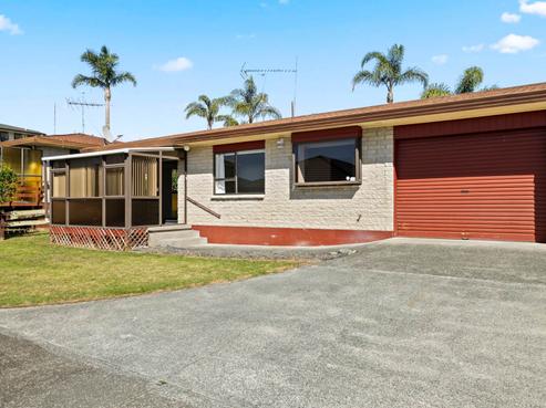 3/98 Harris Street, Pukekohe