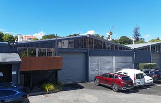Highly Sought-after City Fringe Warehouse