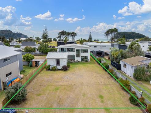 214 Mary Road, Whangamata